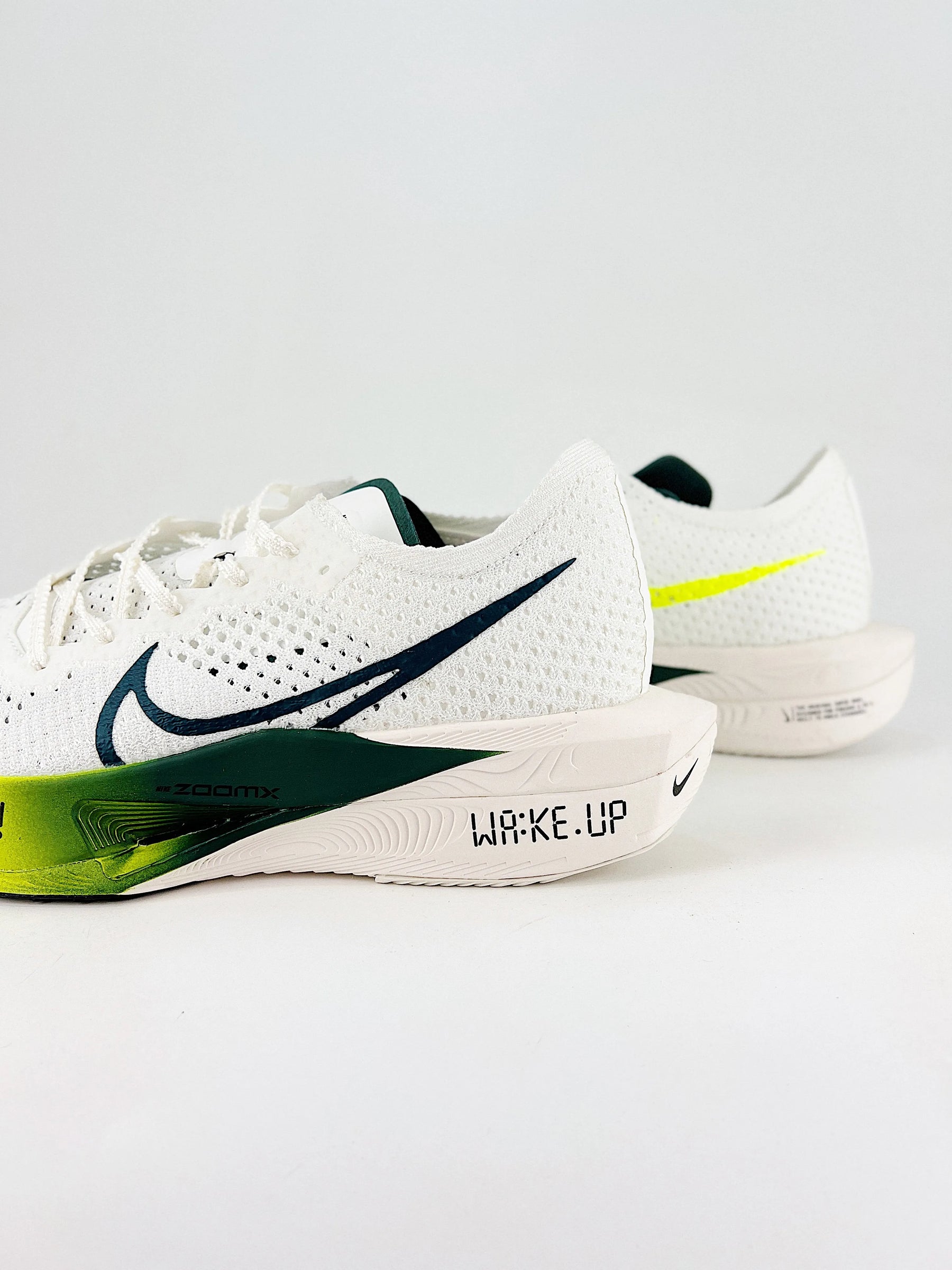 TÊNIS NIKE ZOOMX VAPORFLY 3 WHITE