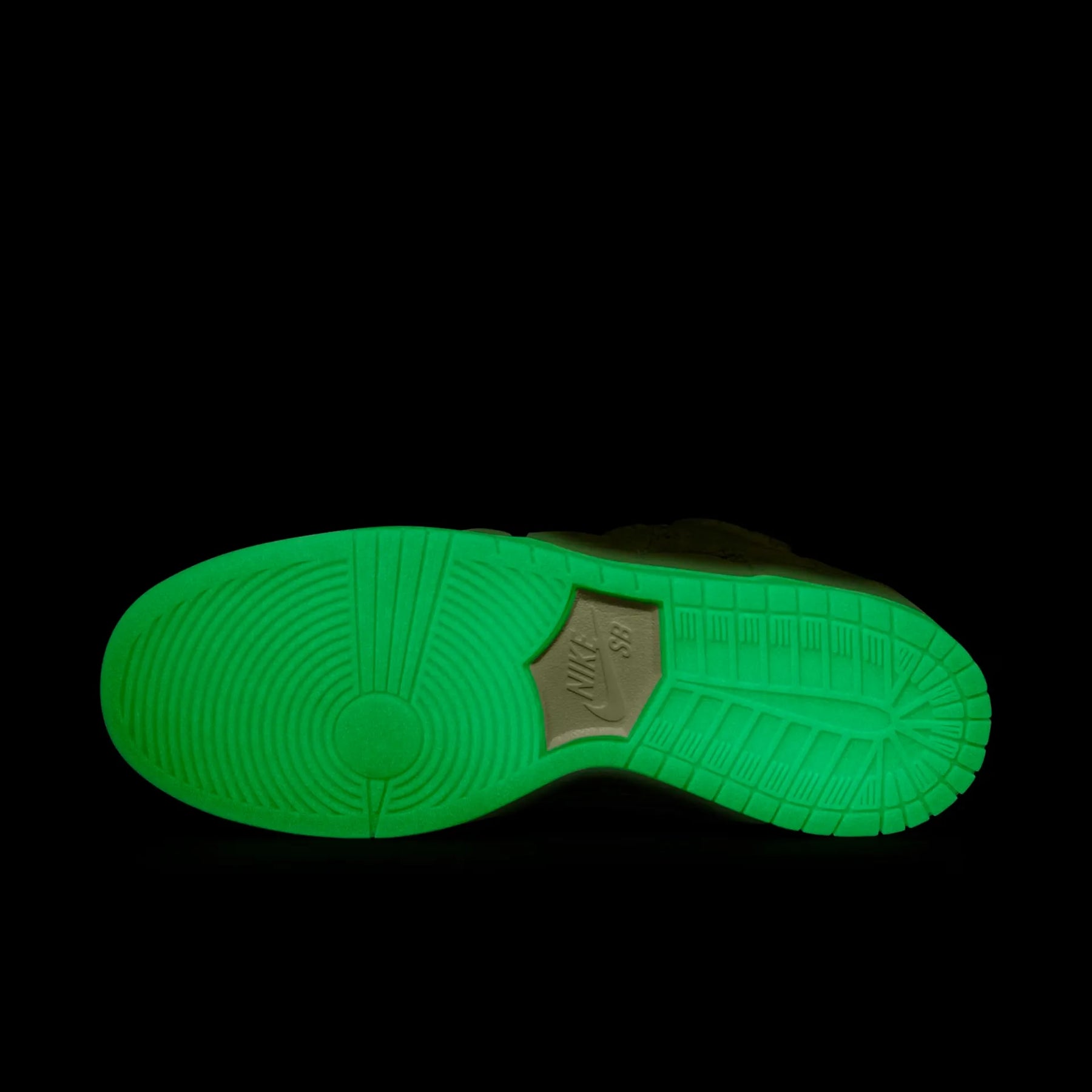 TÊNIS NIKE SB DUNK LOW "RESTOCK"