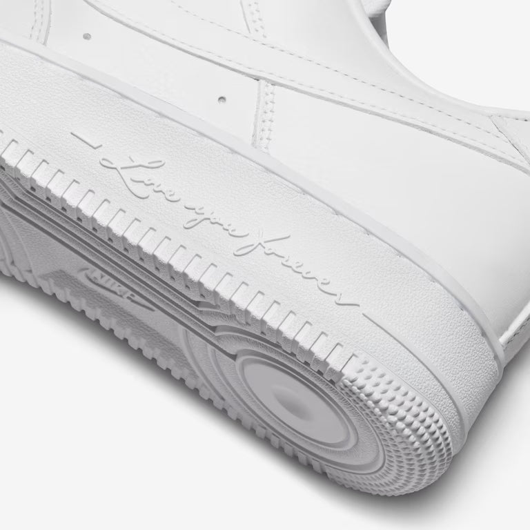TÊNIS NIKE AIR FORCE 1 NOCTA