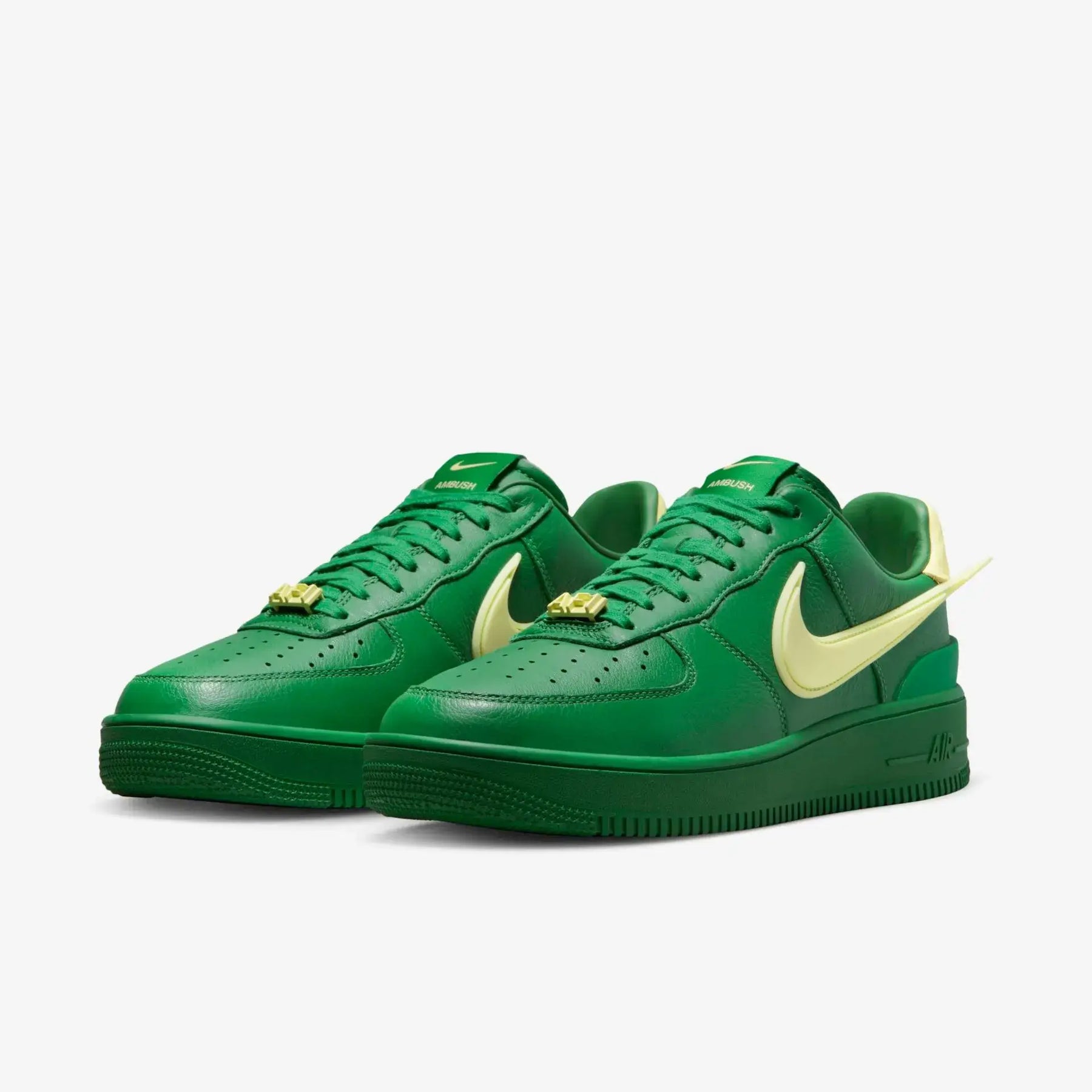 TÊNIS NIKE AIR FORCE 1 X AMBUSH