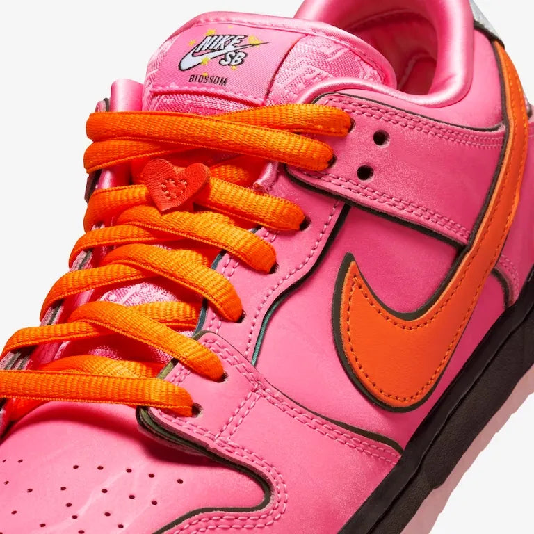 TÊNIS NIKE SB DUNK LOW X THE POWERPUFF GIRLS