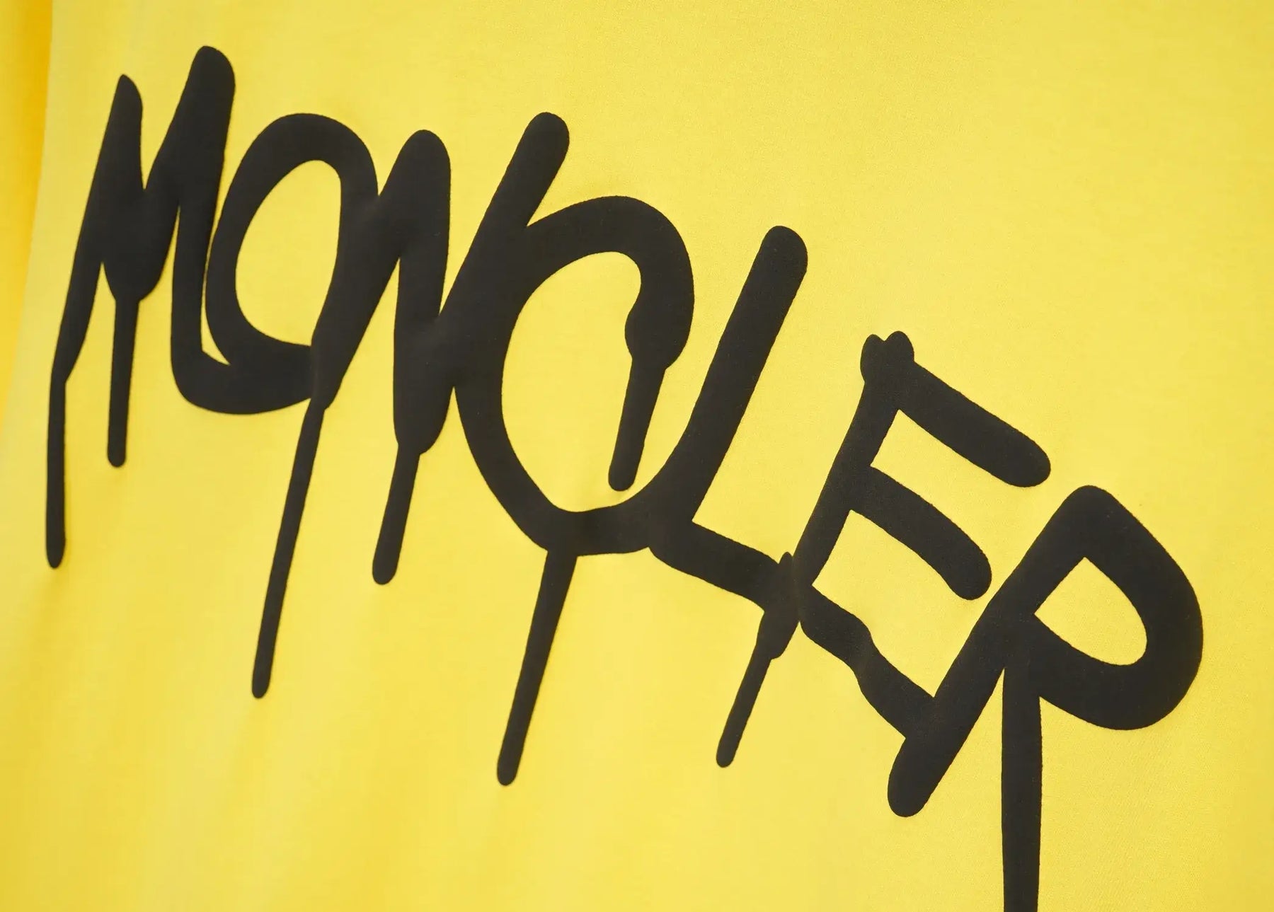 CAMISETA MONCLER "PIXATION"