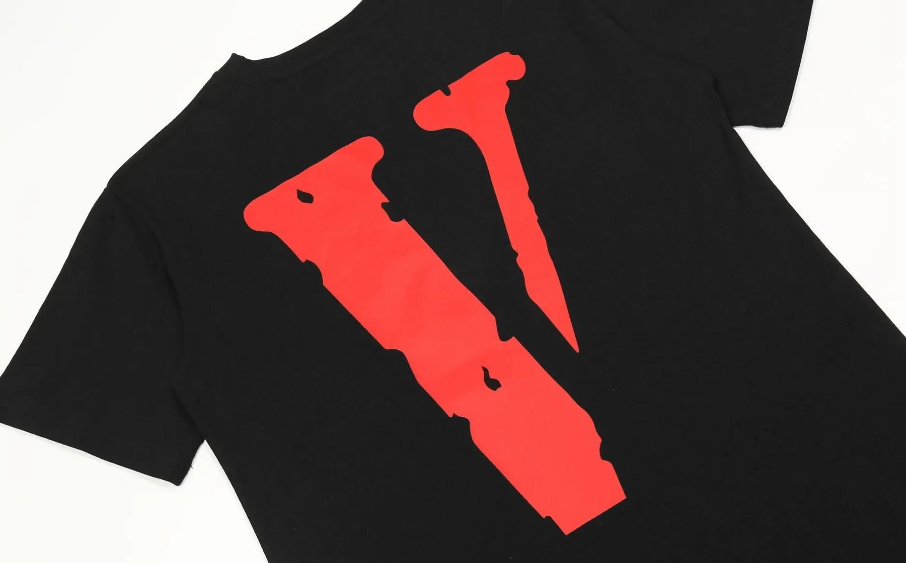 CAMISETA VLONE X TRAVIS SCOTT "GOOD INTENTIONS"