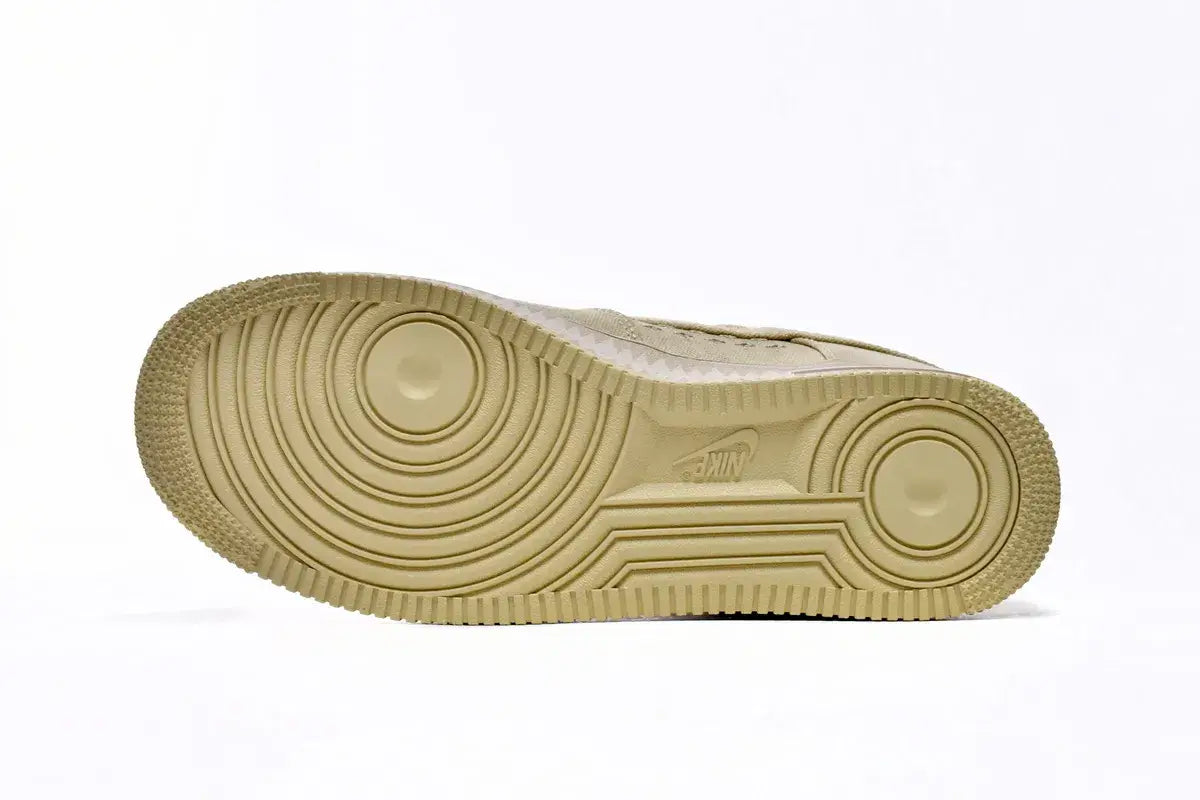 TÊNIS NIKE AIR FORCE 1 "NAI-KE"