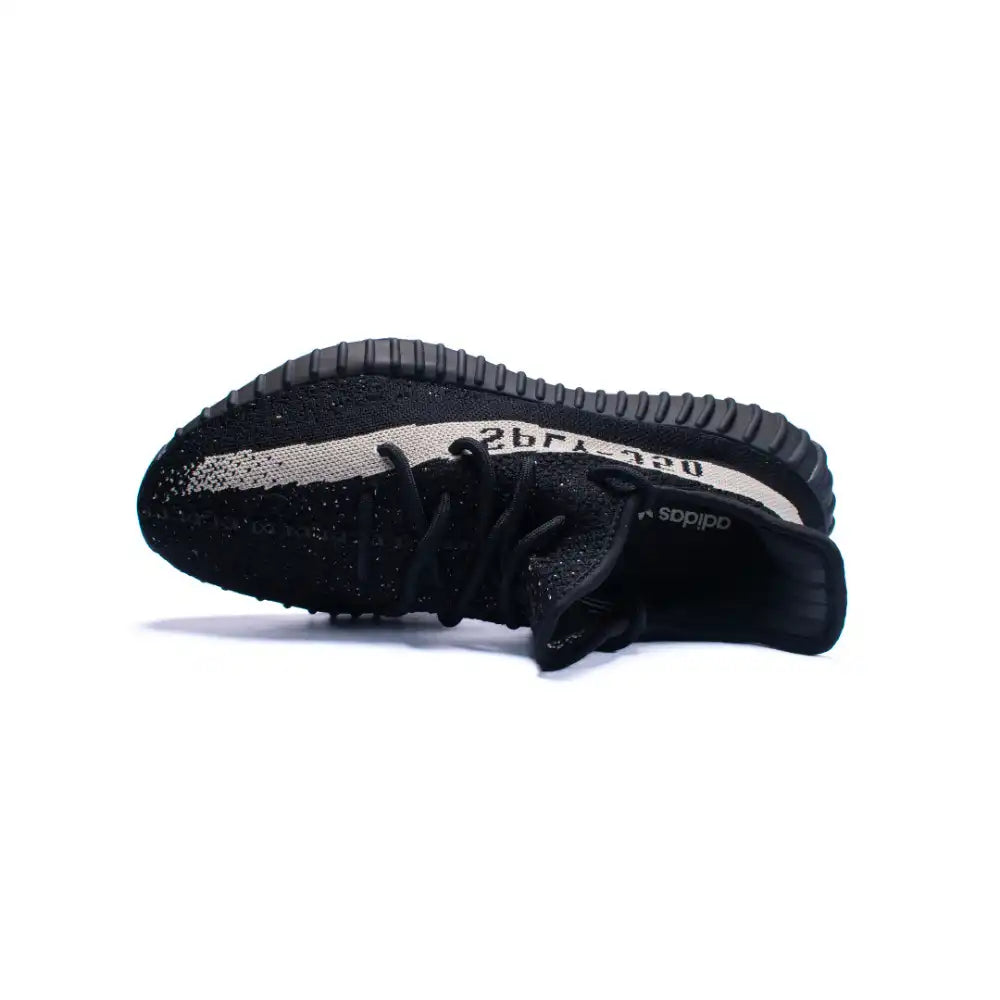 TÊNIS ADIDAS YEEZY 350 V2 OREO