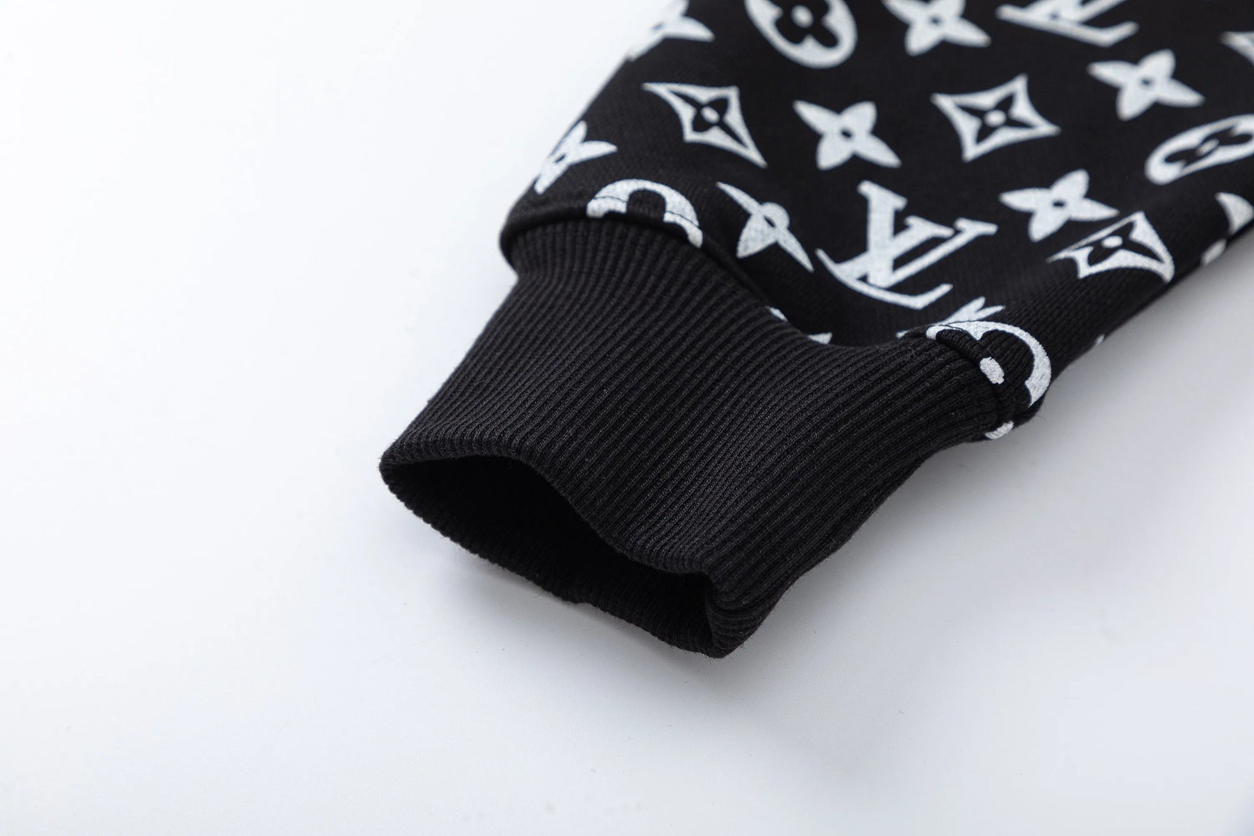 BLUSA LOUIS VUITTON MONOGRAM