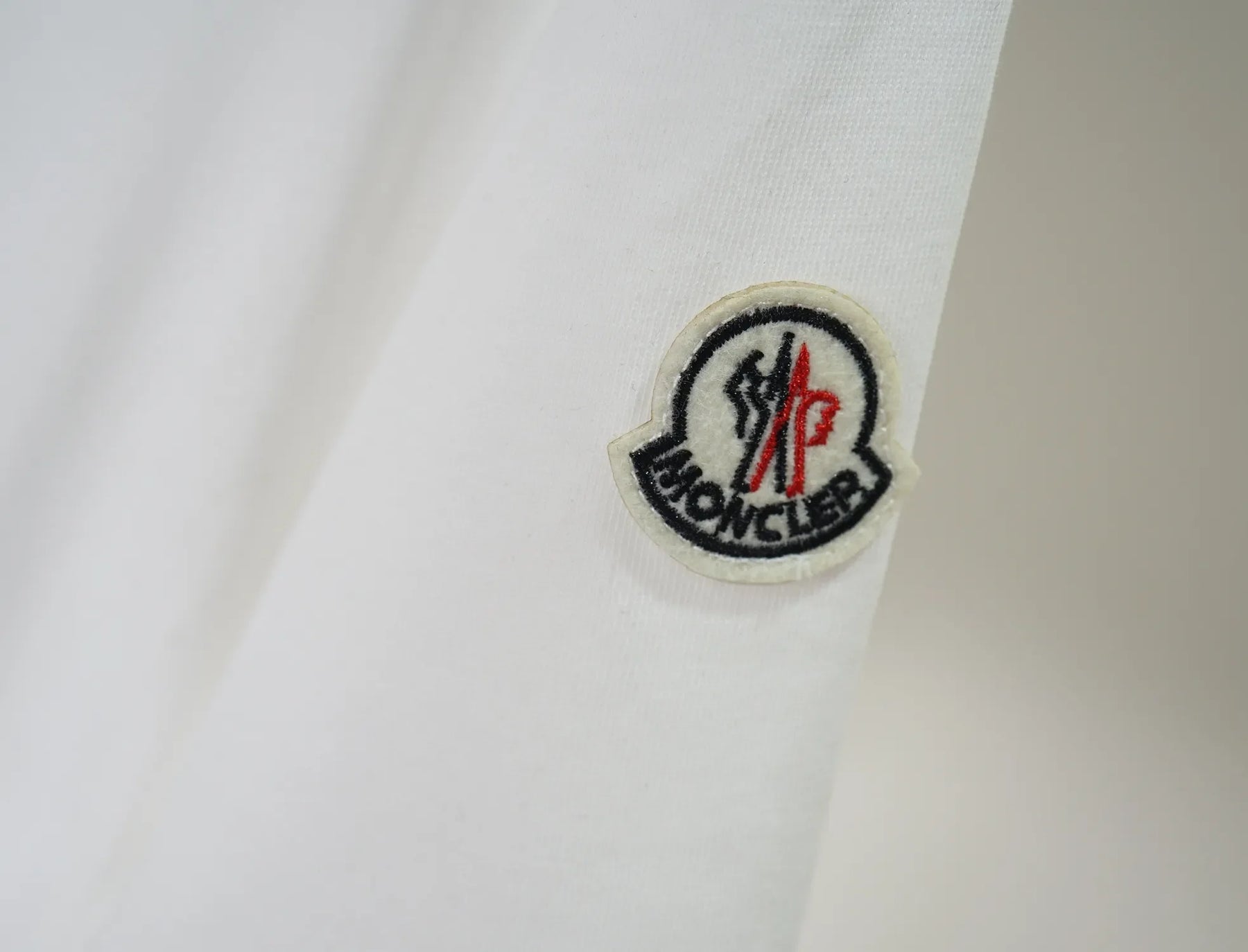 CAMISETA MONCLER "RUN"