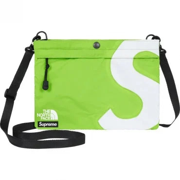 MOCHILA BAG COLAB THE NORTH FACE X SUPREME