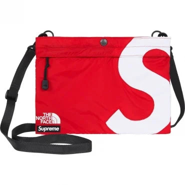 MOCHILA BAG COLAB THE NORTH FACE X SUPREME
