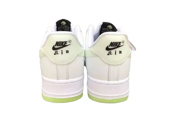 TÊNIS NIKE AIR FORCE 1 "SMILE"