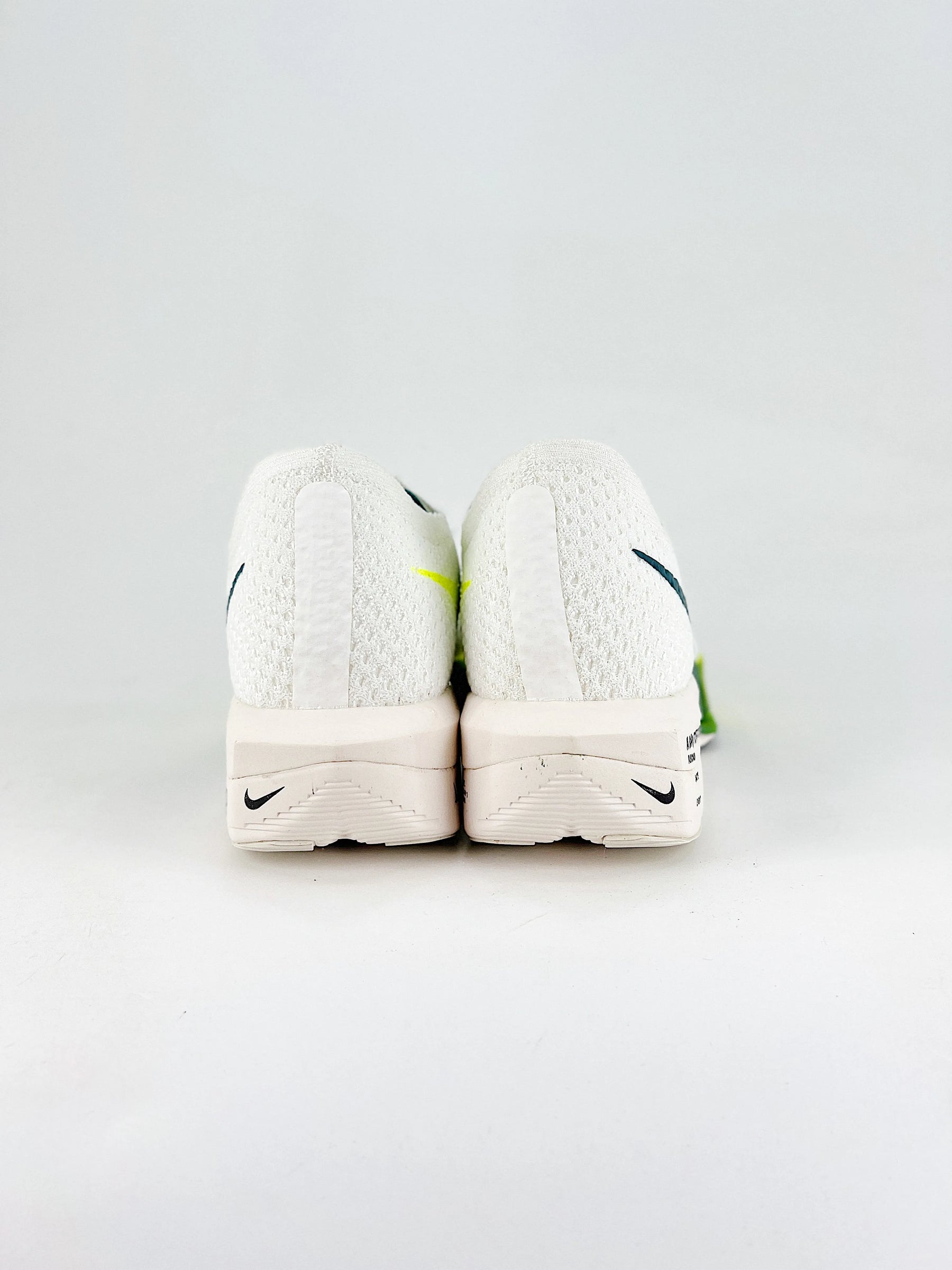 TÊNIS NIKE ZOOMX VAPORFLY 3 WHITE