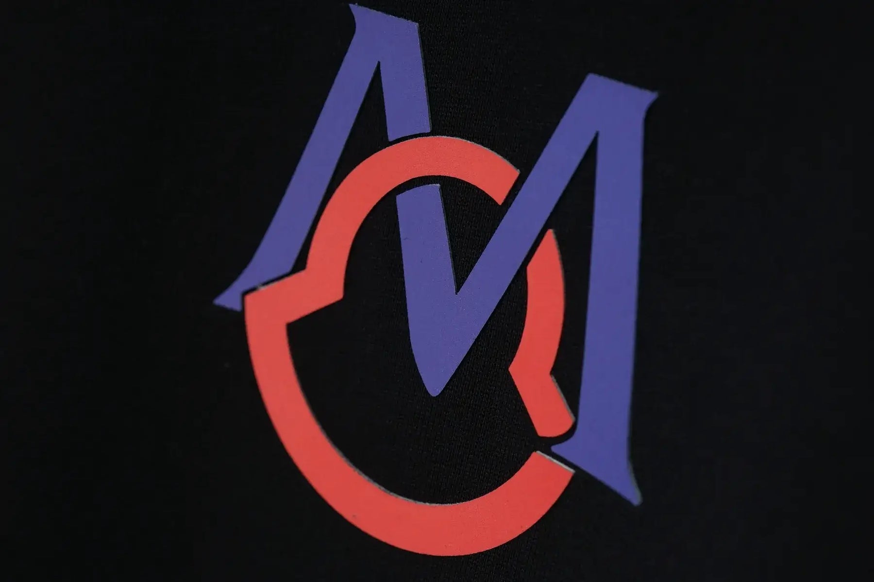 CAMISETA MONCLER "M"