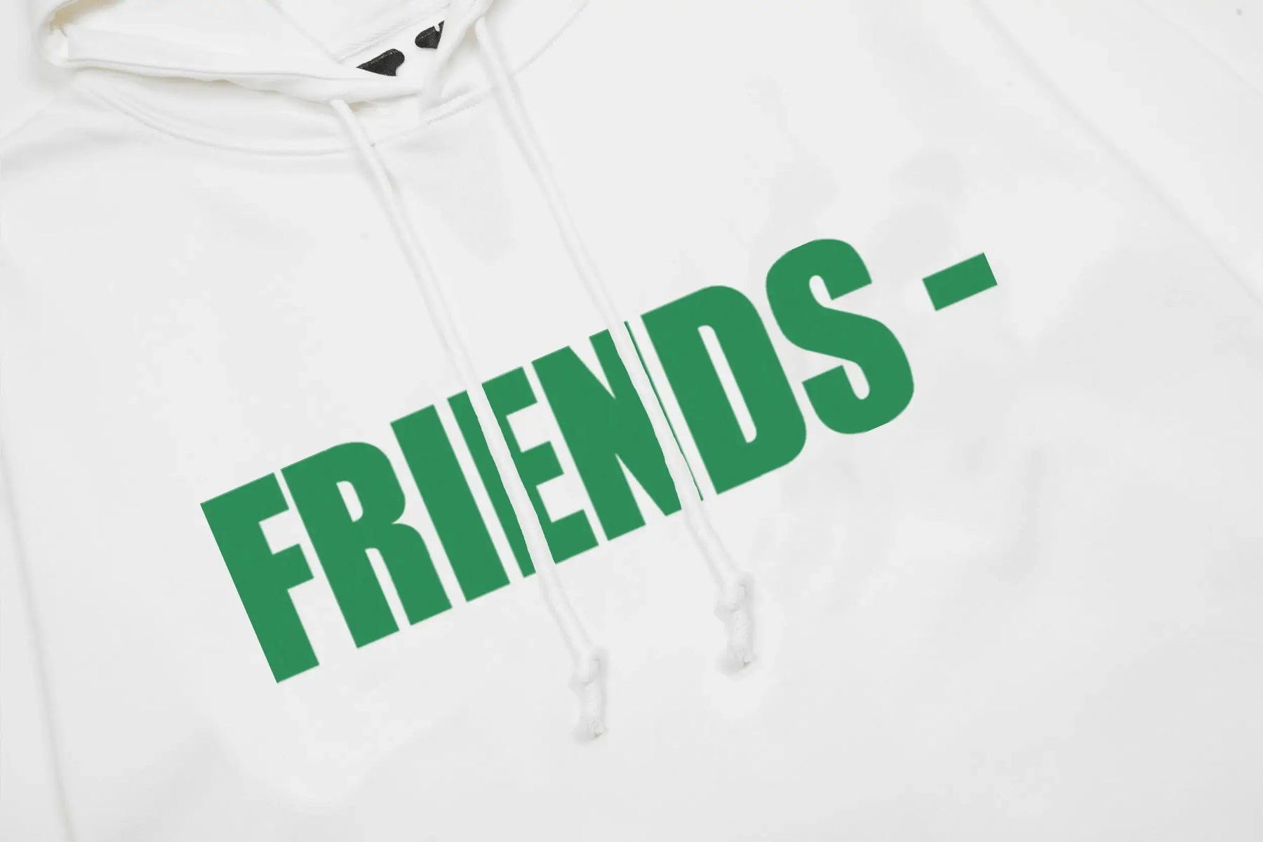 MOLETOM VLONE X FRIENDS