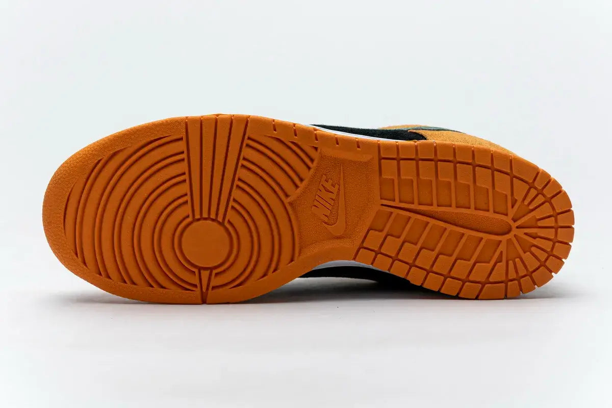 TÊNIS NIKE DUNK SP CERAMIC