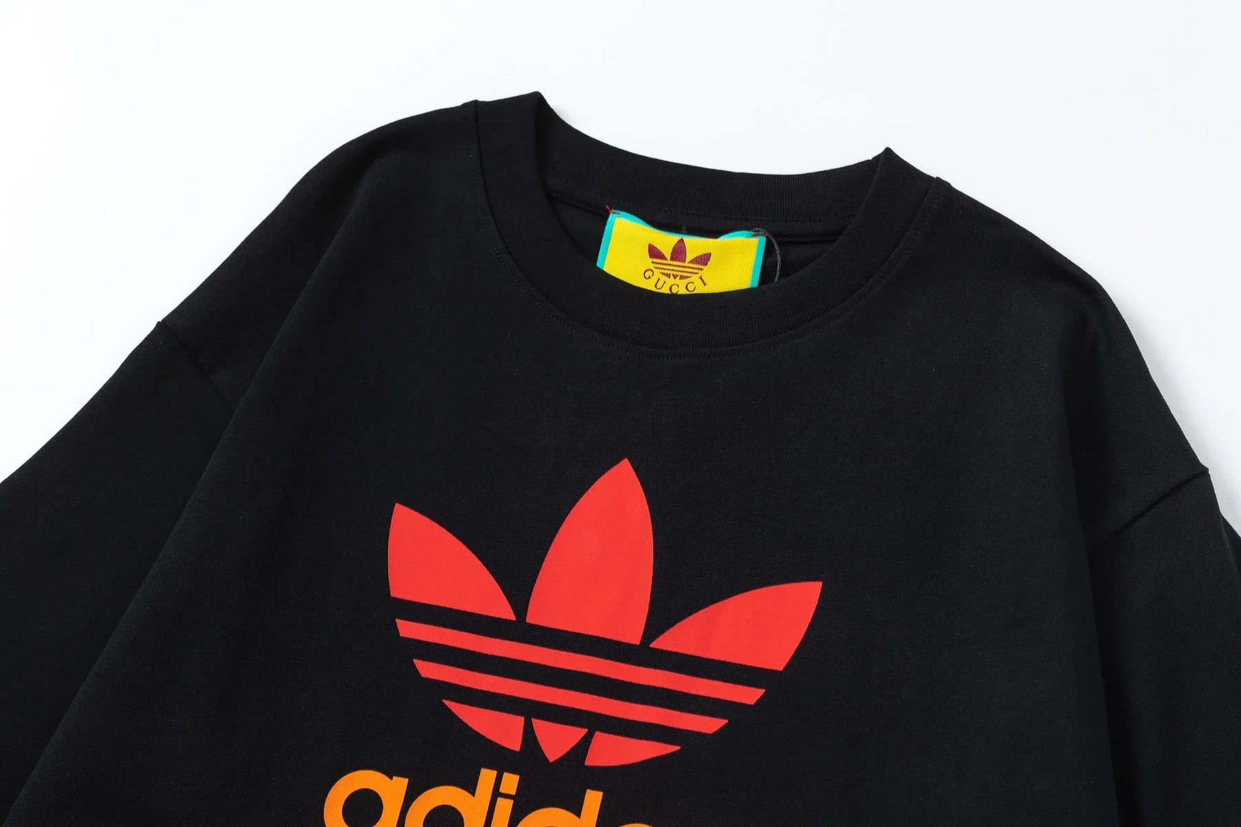 CAMISETA COLAB GUCCI X ADIDAS "REVERSE"