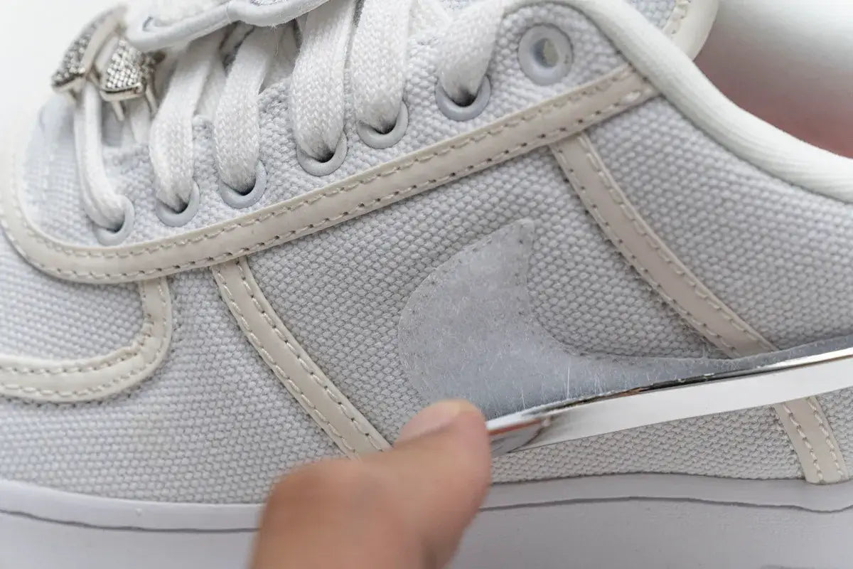 TÊNIS NIKE AIR FORCE 1 X TRAVIS SCOTT WHITE