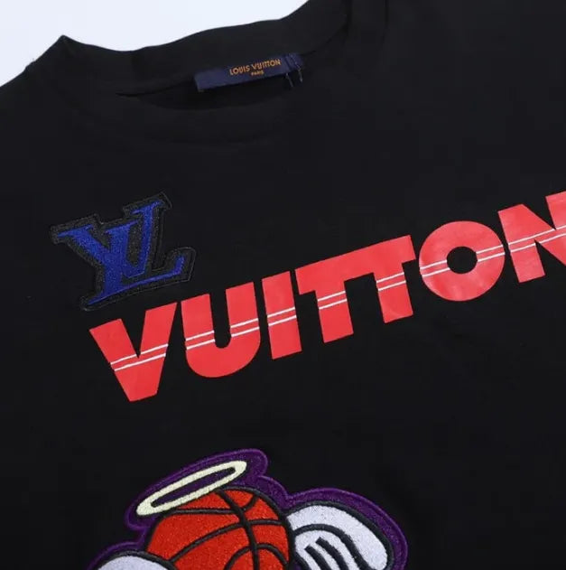 CAMISETA LOUIS VUITTON X NBA CROSSOVER ROUND NECK PRINTING