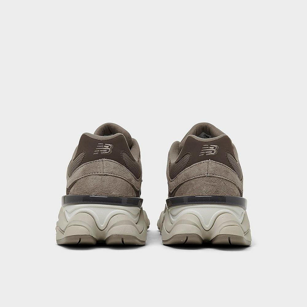 TÊNIS NEW BALANCE 9060 MUSHROOM