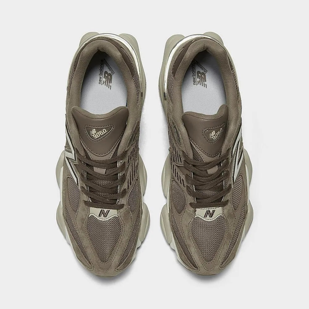 TÊNIS NEW BALANCE 9060 MUSHROOM
