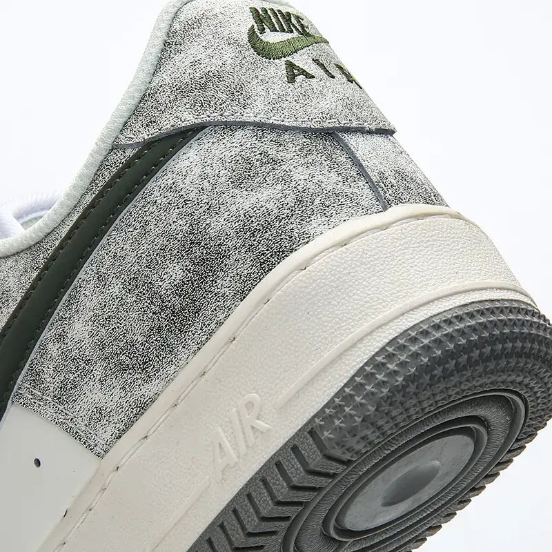 TÊNIS NIKE AIR FORCE 1 STAR