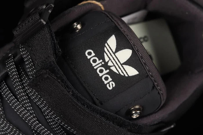 TÊNIS BAD BUNNY X ADIDAS FORUM BUCKLE LOW "BACK TO SCHOOL"