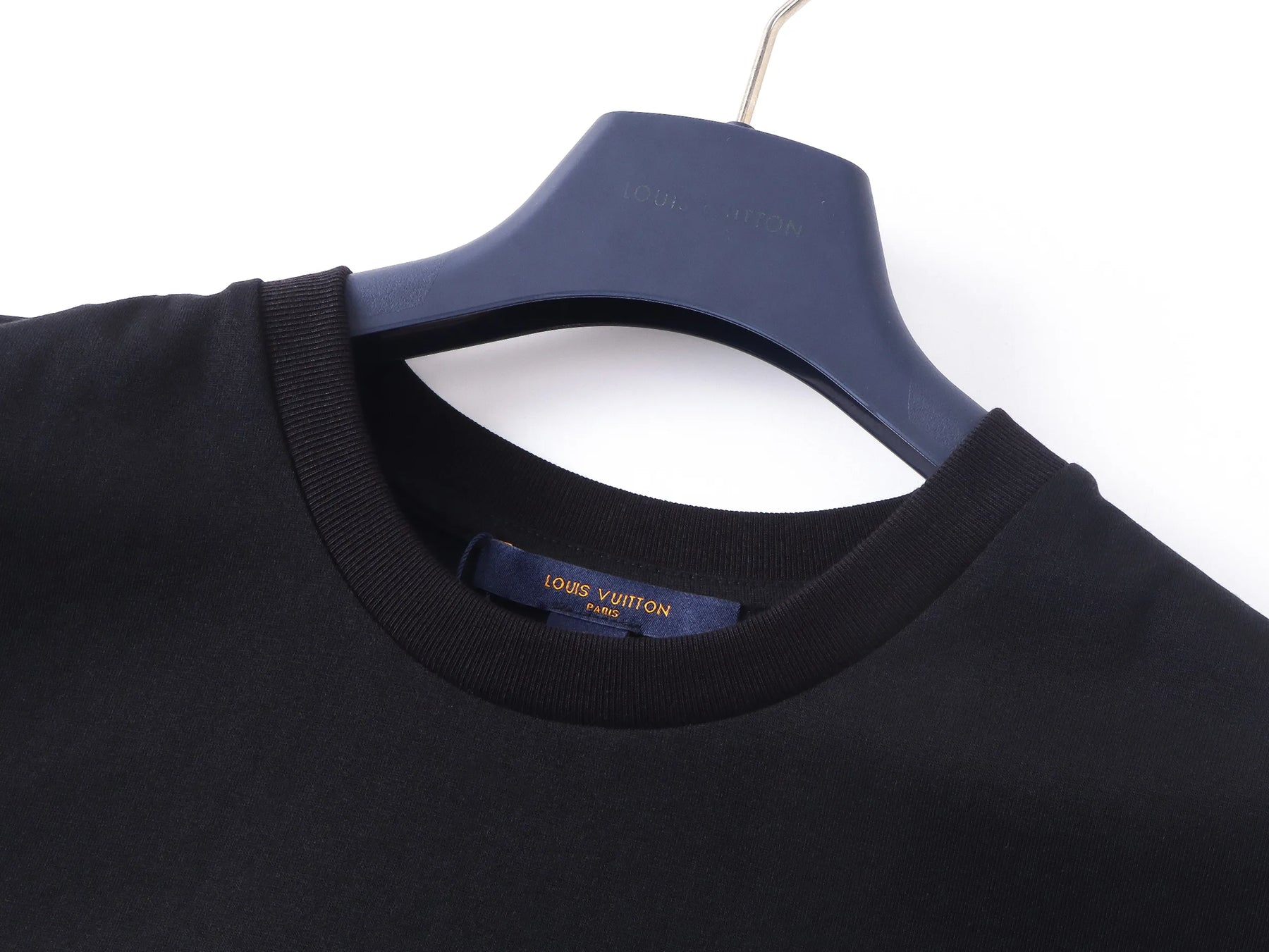 CAMISETA LOUIS VUITTON BLACK PARIS STREETWEAR