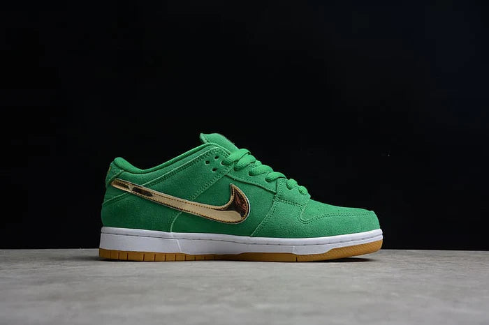 TÊNIS NIKE DUNK LOW SB "ST PATRICK'S DAY"