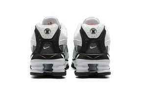 TÊNIS NIKE SHOX RIDE 2 X SUPREME
