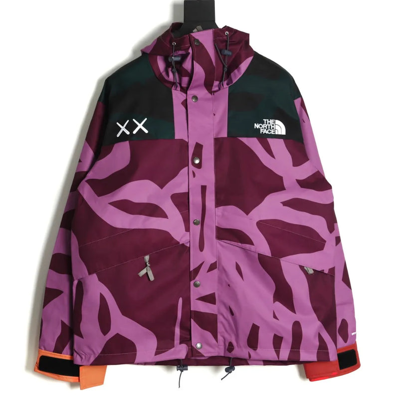 JAQUETA THE NORTH FACE "PINK CAMOUFLAGE"