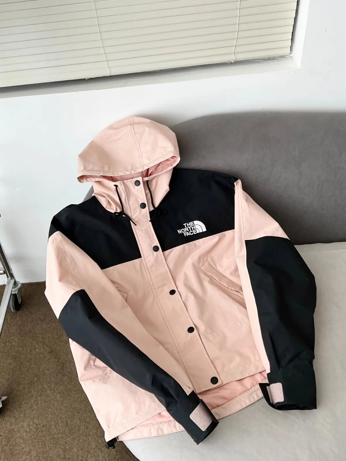 JAQUETA THE NORTH FACE PINK
