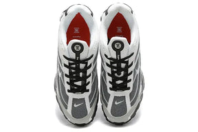 TÊNIS NIKE SHOX RIDE 2 X SUPREME