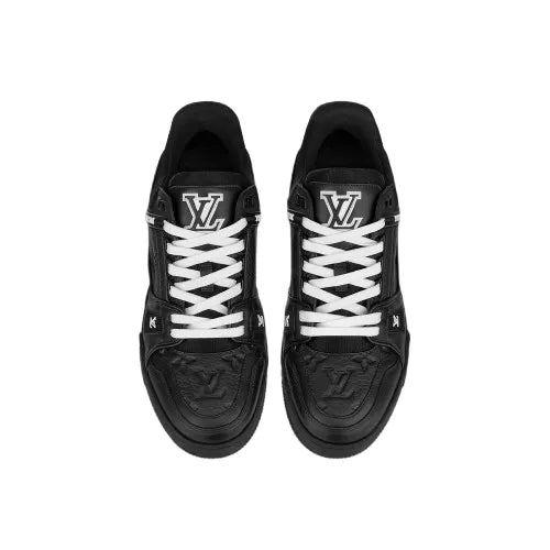 TÊNIS LOUIS VUITTON TRAINER LOW MONOGRAM “BLACK”