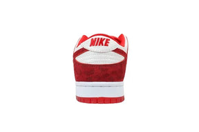 TÊNIS NIKE DUNK JAGUAR RED