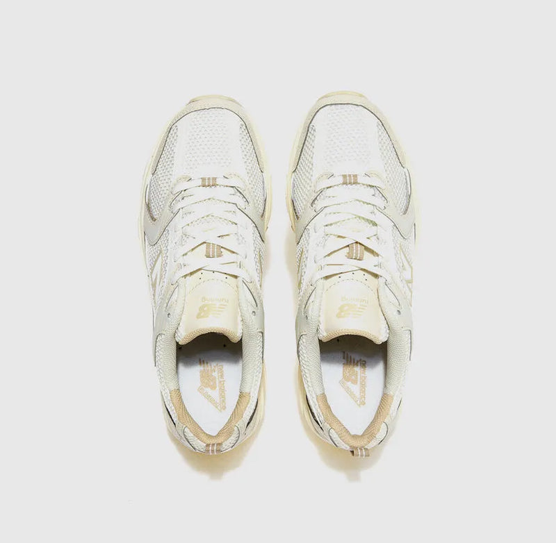 TÊNIS NEW BALANCE 530 BEIGE ANGORA