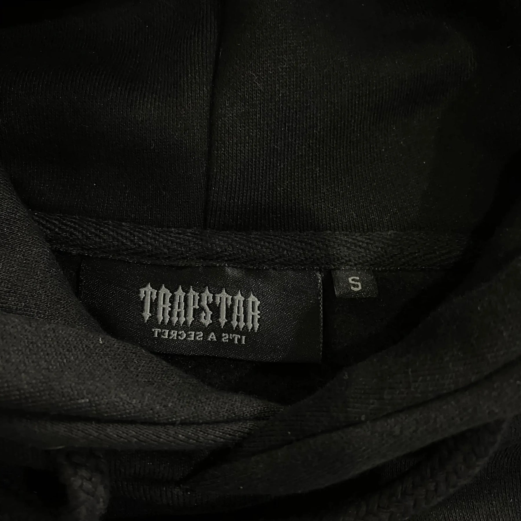 MOLETOM TRAPSTAR X CENTRAL LEE