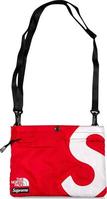 MOCHILA BAG COLAB THE NORTH FACE X SUPREME