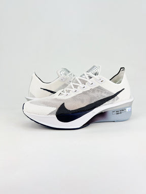 TÊNIS NIKE ZOOMX STREAKFLY 2 WHITE