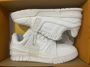 TÊNIS LOUIS VUITTON TRAINER BEIGE