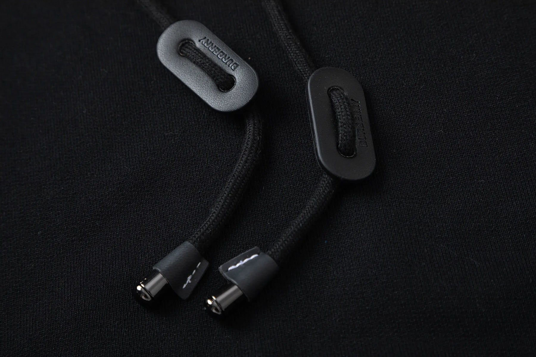 MOLETOM BURBERRY BLACK BASIC