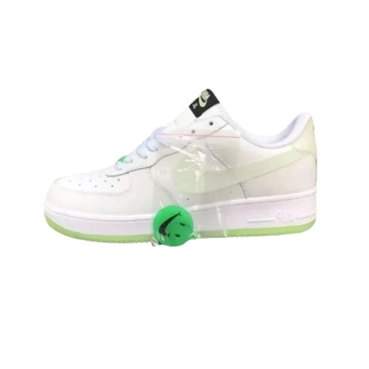 TÊNIS NIKE AIR FORCE 1 "SMILE"