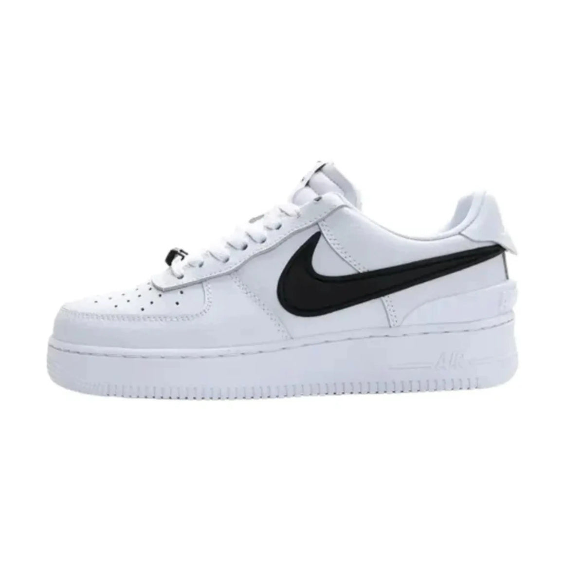 TÊNIS NIKE AIR FORCE 1 X AMBUSH