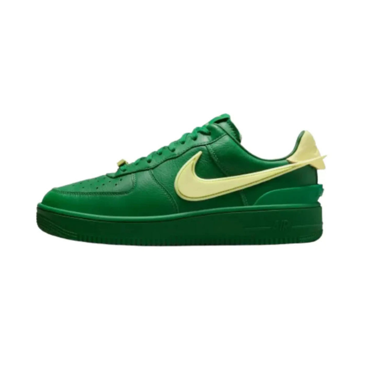 TÊNIS NIKE AIR FORCE 1 X AMBUSH