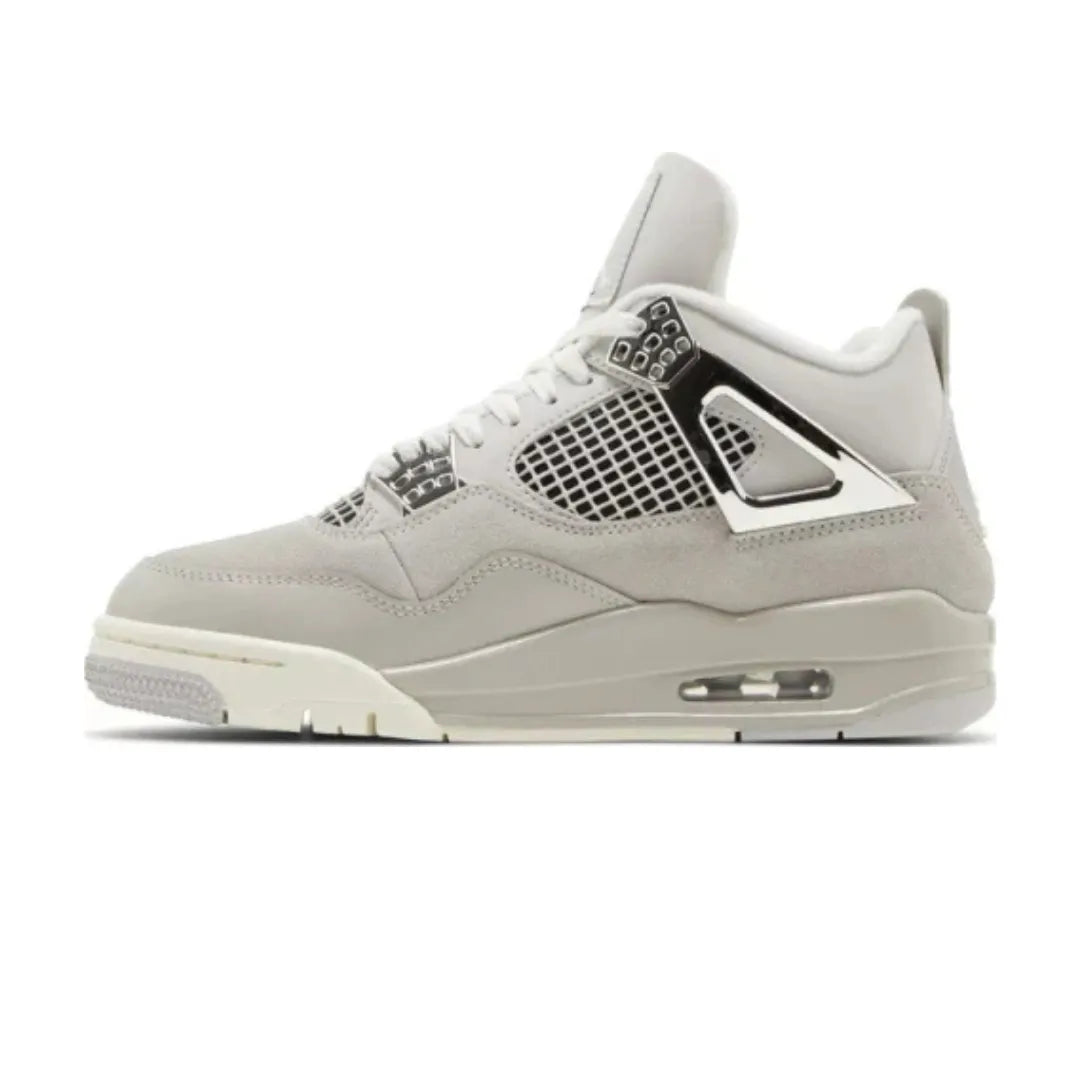 TÊNIS NIKE AIR JORDAN 4 RETRÔ 'FROZEN MOMENTS'