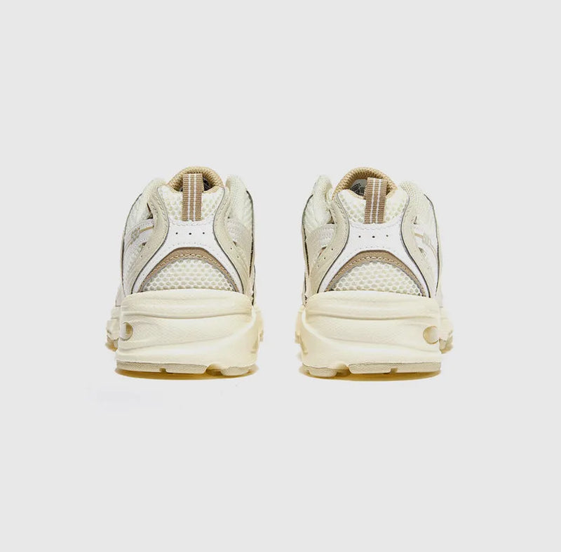 TÊNIS NEW BALANCE 530 BEIGE ANGORA