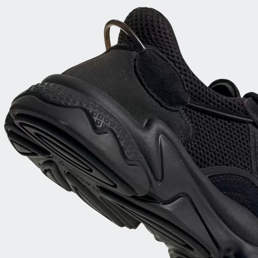 TÊNIS ADIDAS OZWEEGO BLACK