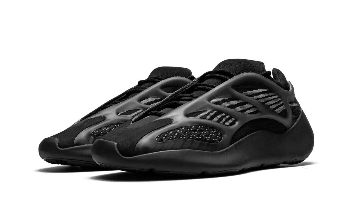 TÊNIS ADIDAS YEEZY 700 V3