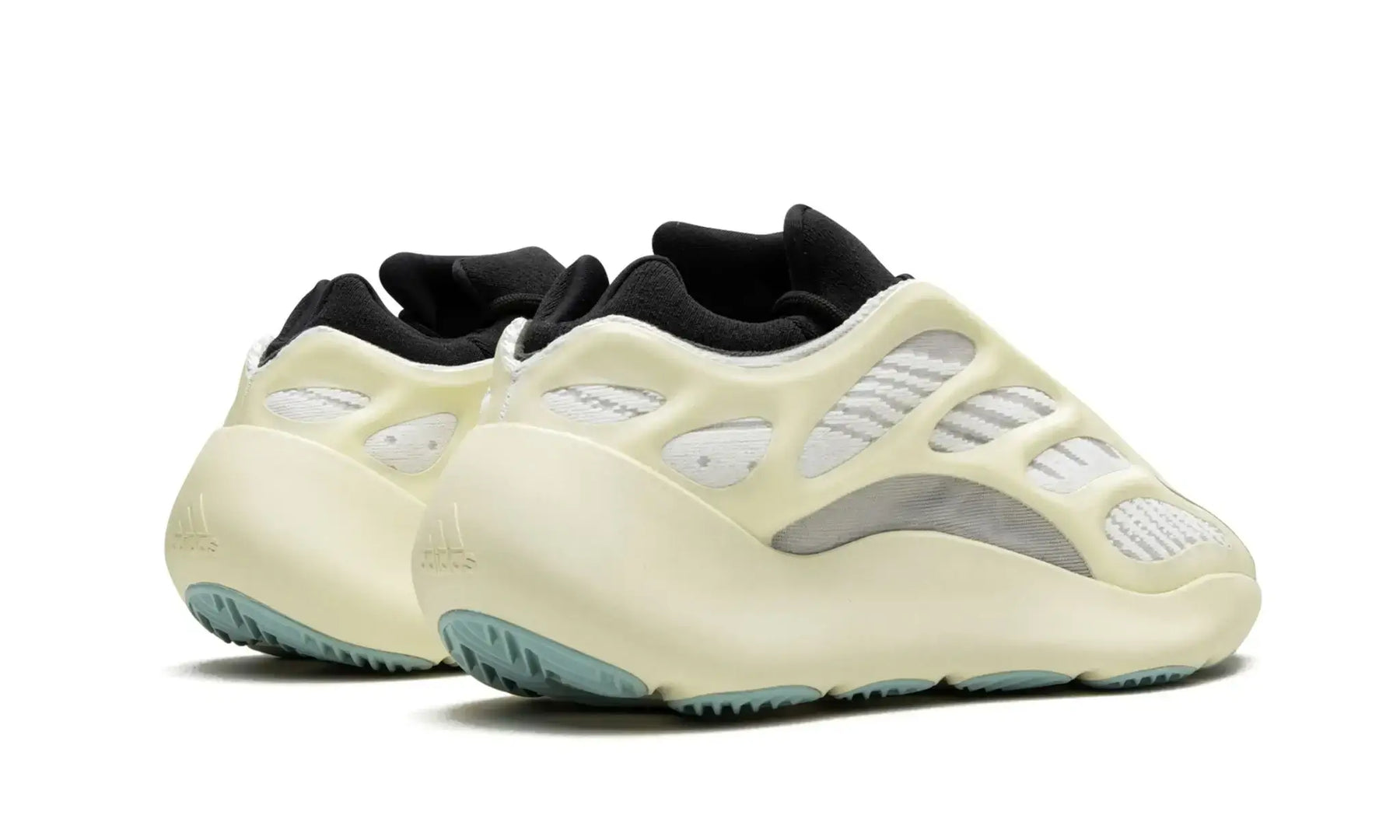 TÊNIS ADIDAS YEEZY 700 V3