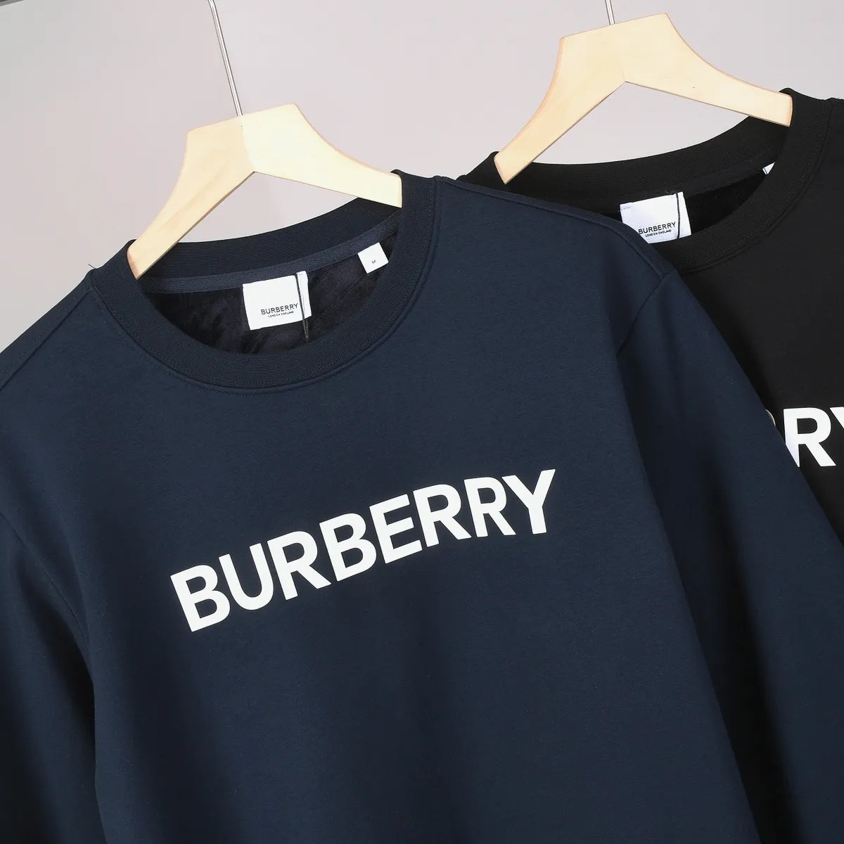 MOLETOM BURBERRY LOGO NAVY