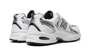 TÊNIS NEW BALANCE 530 WHITE SILVE NAVY