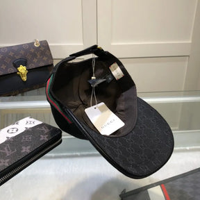 BONÉ GUCCI SUPREME